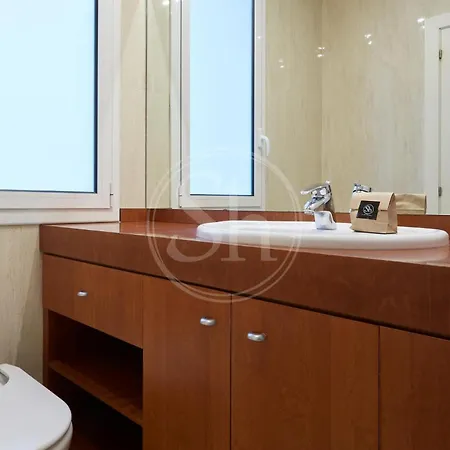 Lägenhet Piso Familiar Cerca De Diagonal