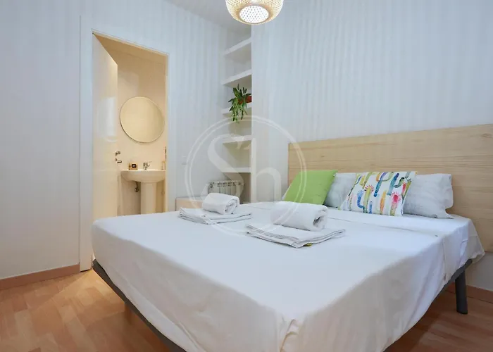 Piso Familiar Cerca De Diagonal Appartement Barcelona
